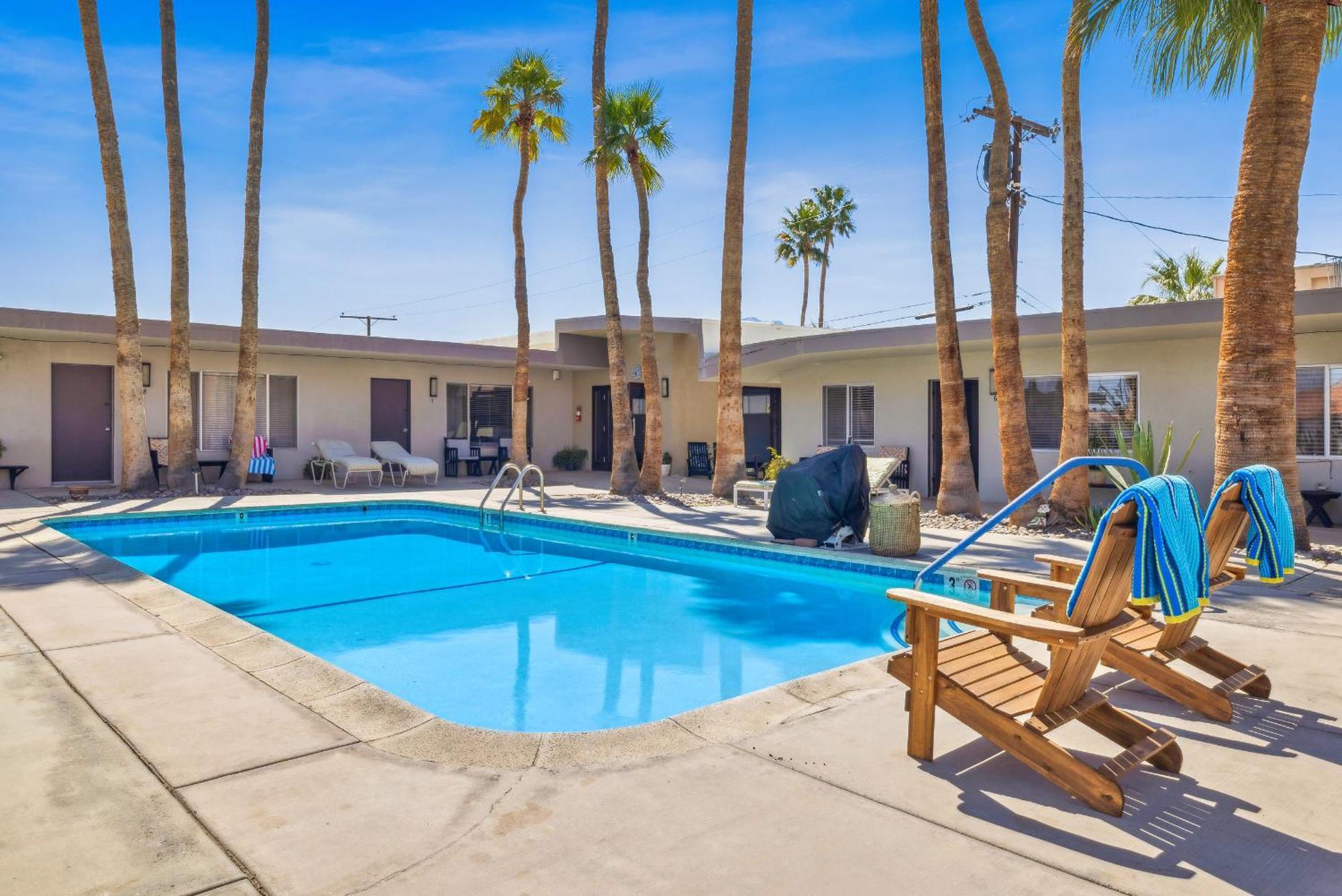 Lido Palms Resort And Spa Desert Hot Springs Exterior foto
